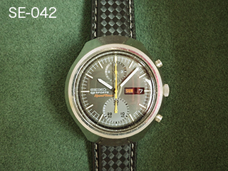 SE−042